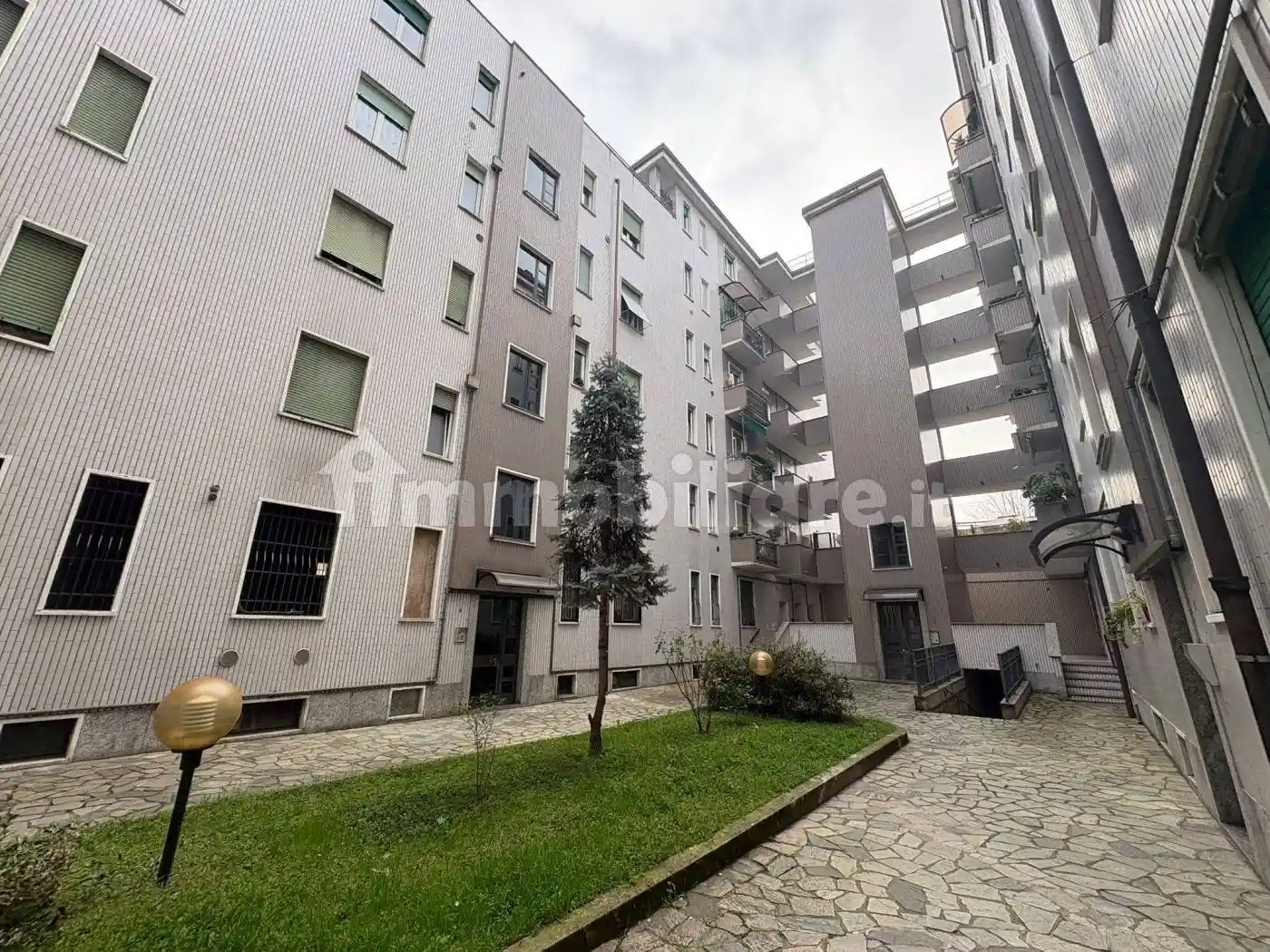 Appartamento in vendita a Milano