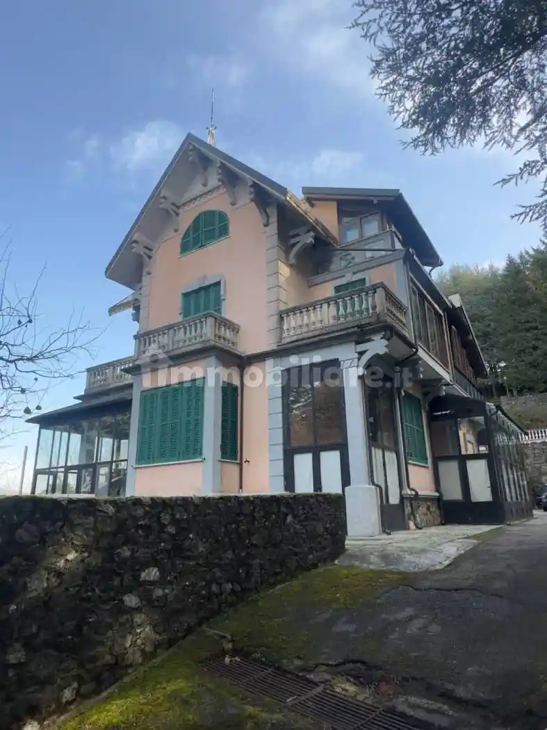 Villa in vendita a Torriglia