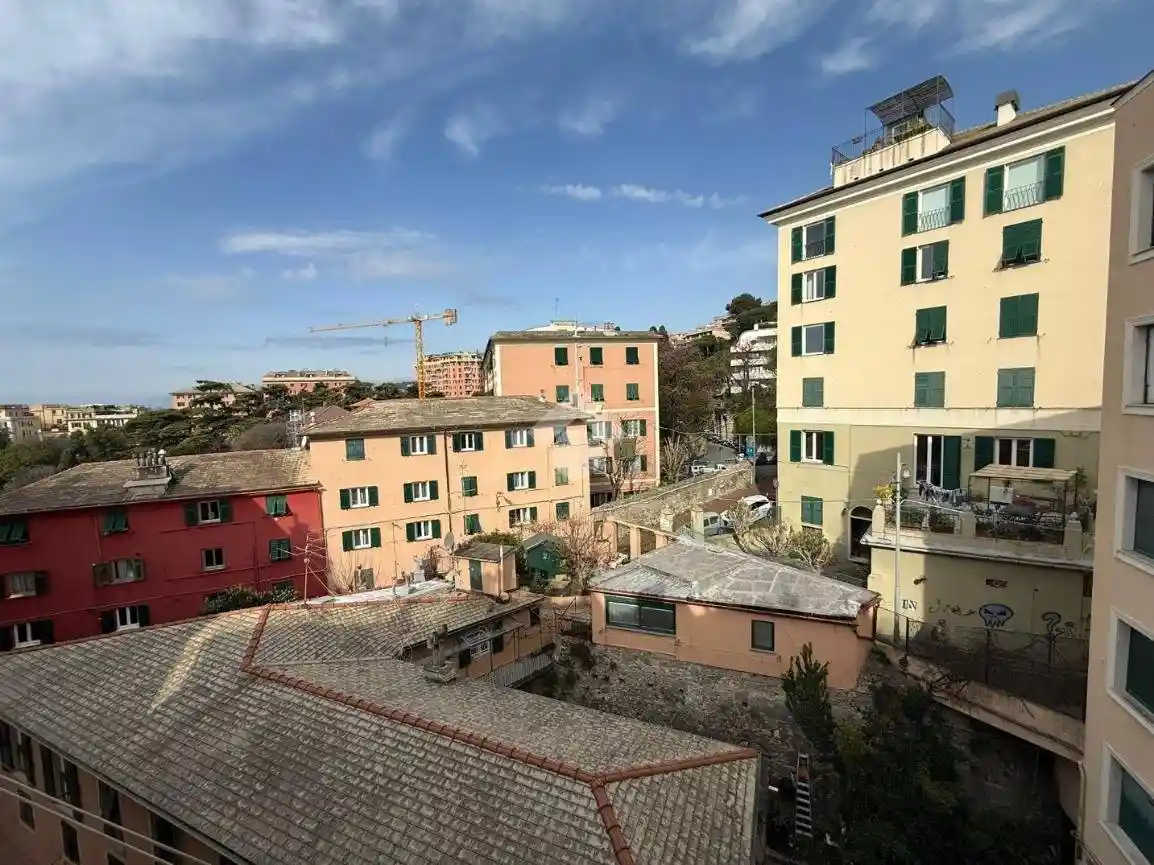 Appartamento in vendita a Genova