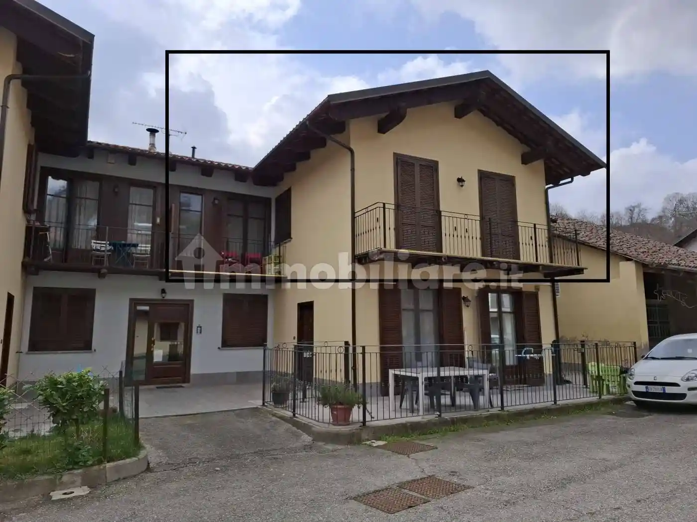 Appartamento in vendita a Vezza d'Alba