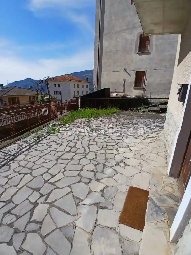 Appartamento in vendita a Berbenno