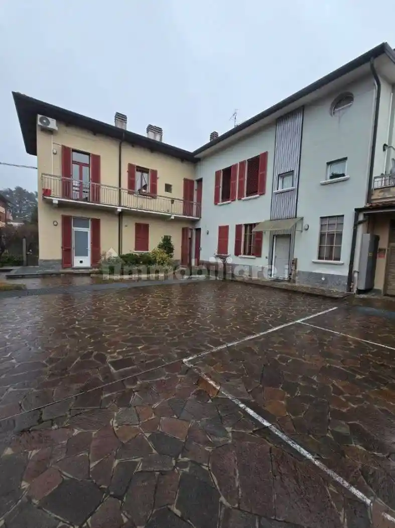 Appartamento in affitto a Vimercate