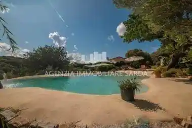 Rustico - Casale in vendita a Arzachena