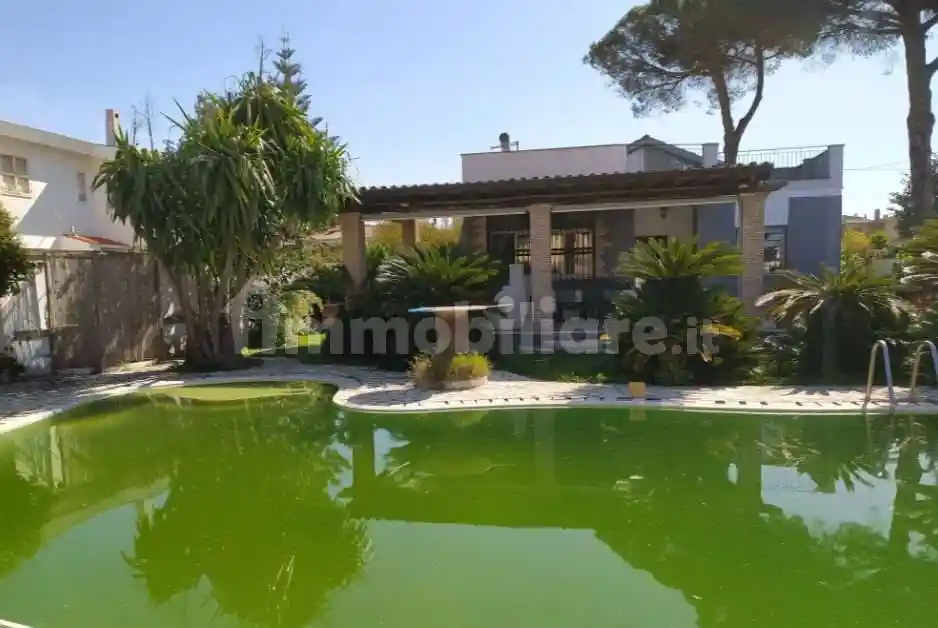 Villa in vendita a Anzio