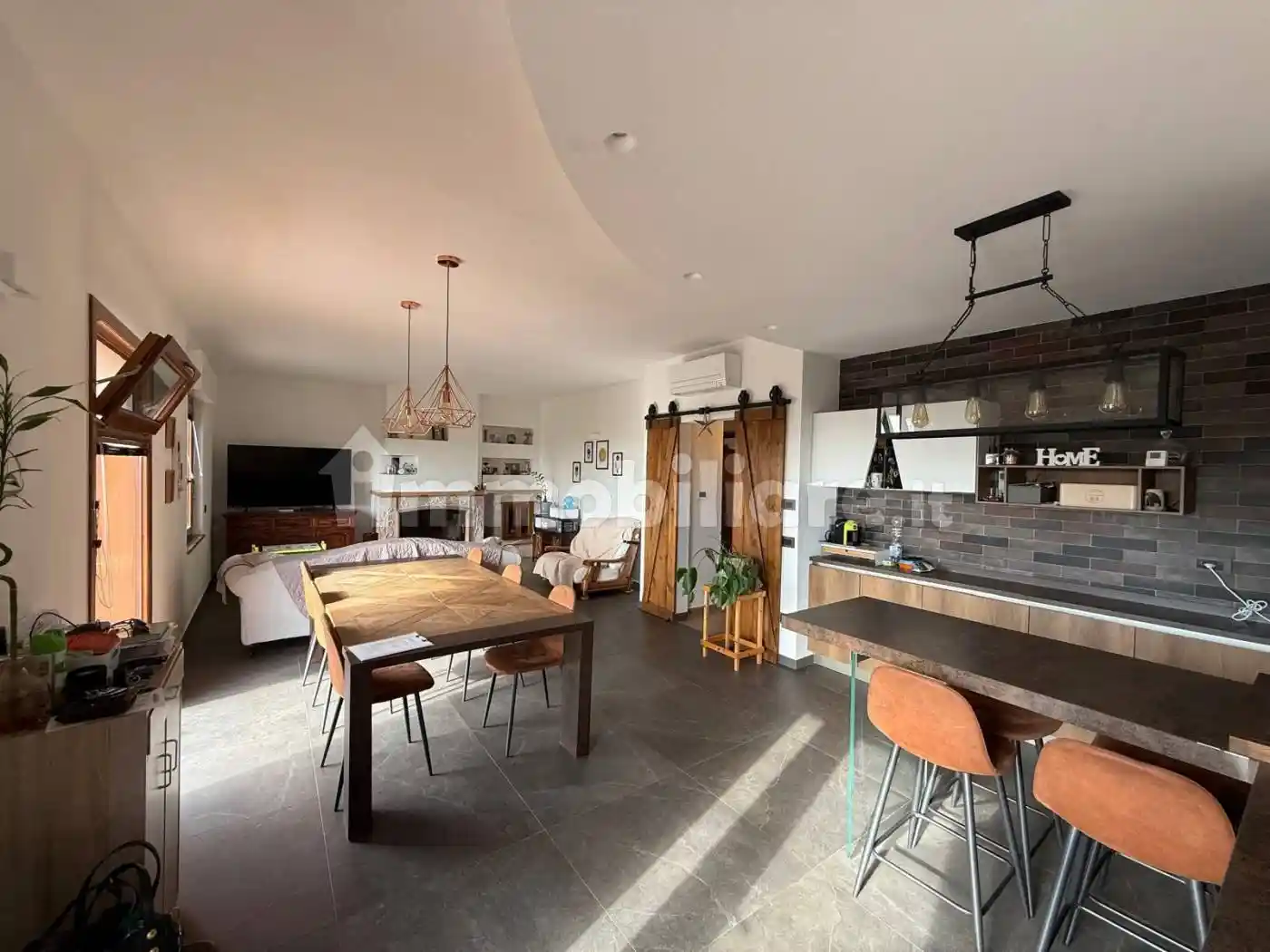 Appartamento in vendita a Campiglia Marittima