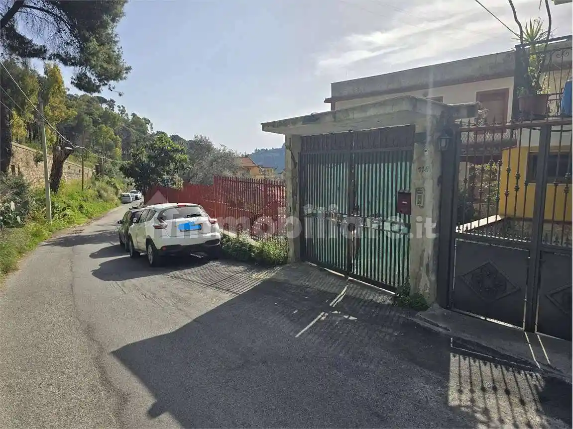 Appartamento in vendita a Palermo