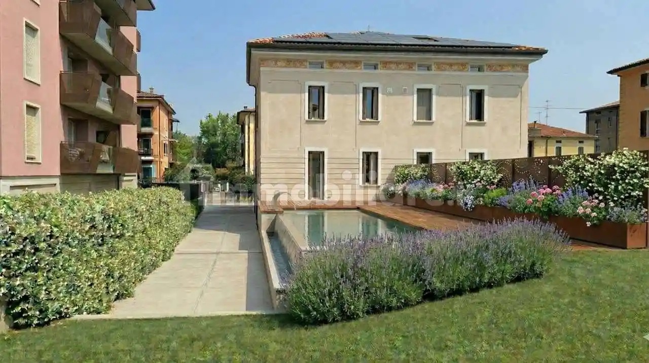 Villa in vendita a Verona
