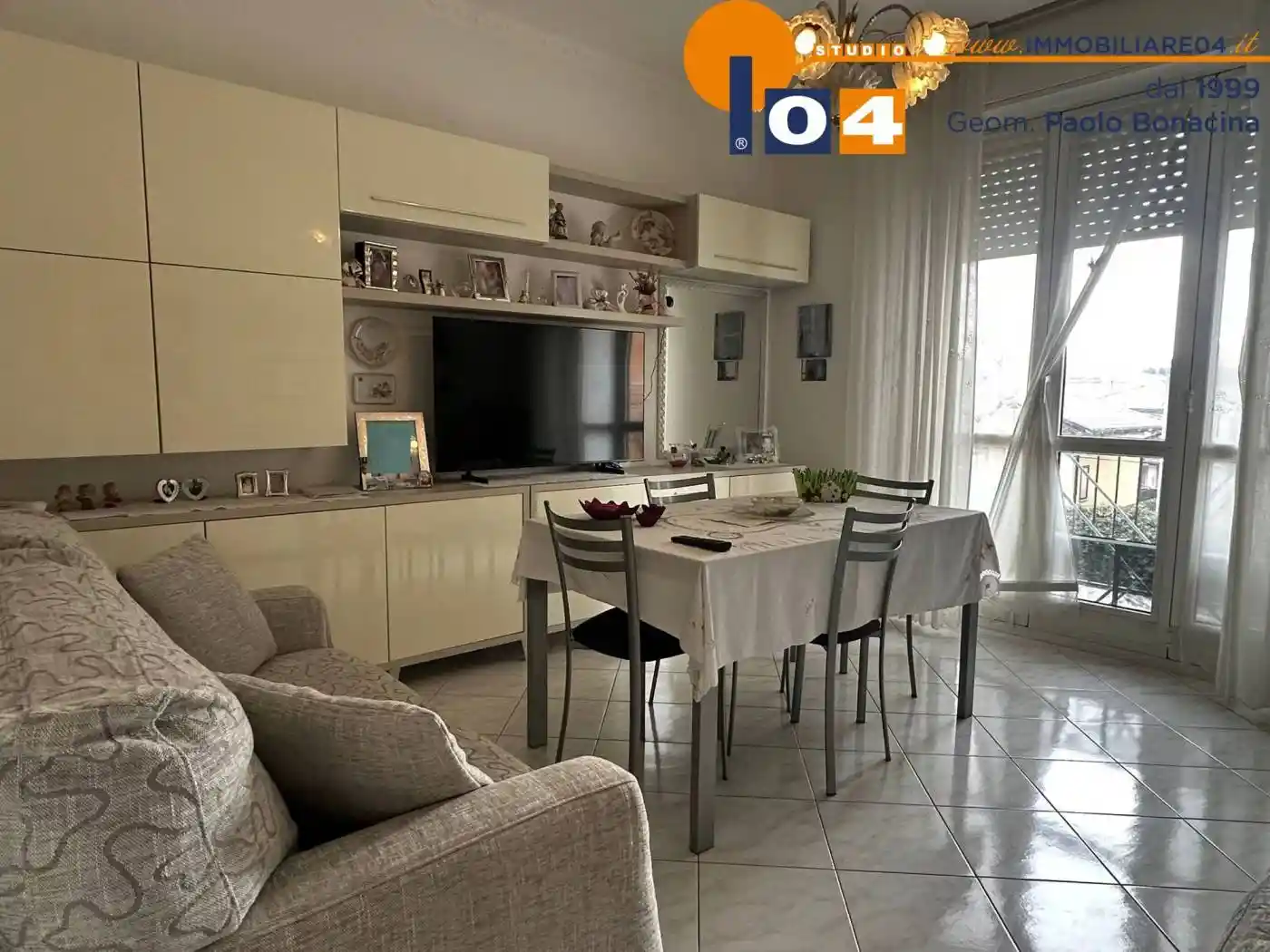 Appartamento in vendita a Carate Brianza