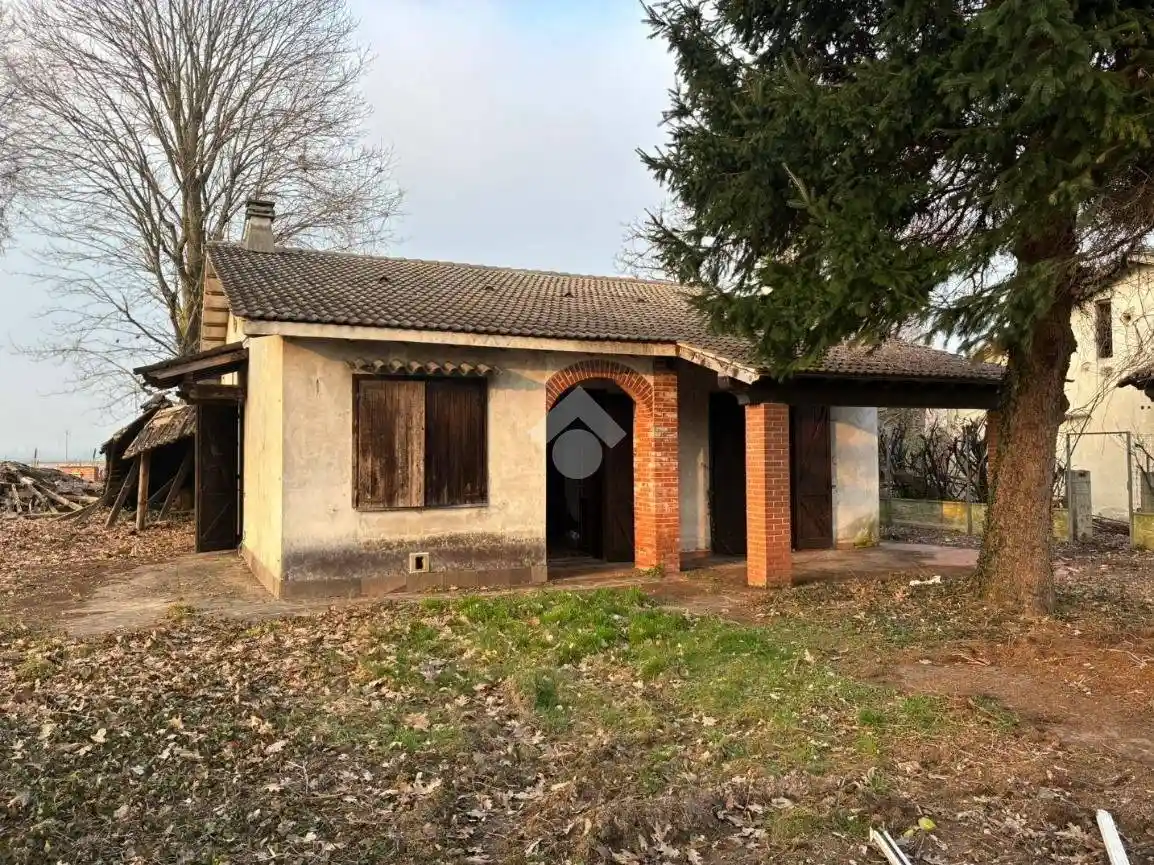 Villa in vendita a Corbetta