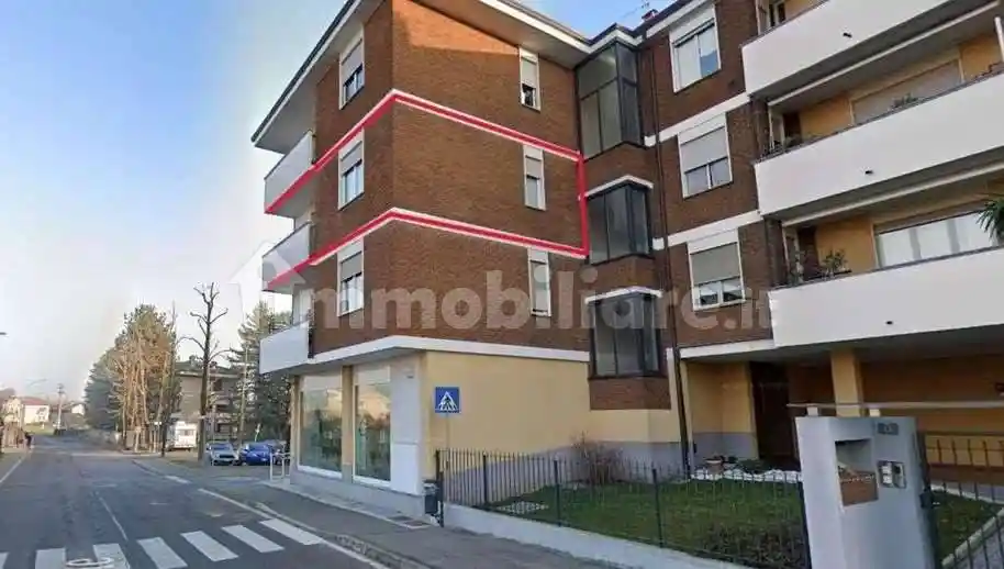 Appartamento in vendita a Figino Serenza