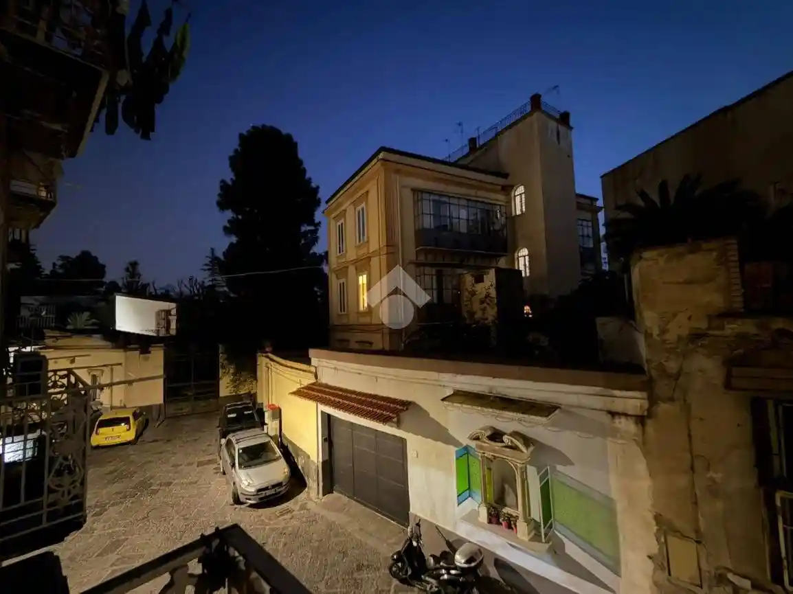Appartamento in affitto a Napoli