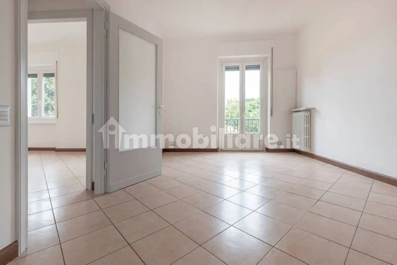 Appartamento in vendita a Cocquio-Trevisago