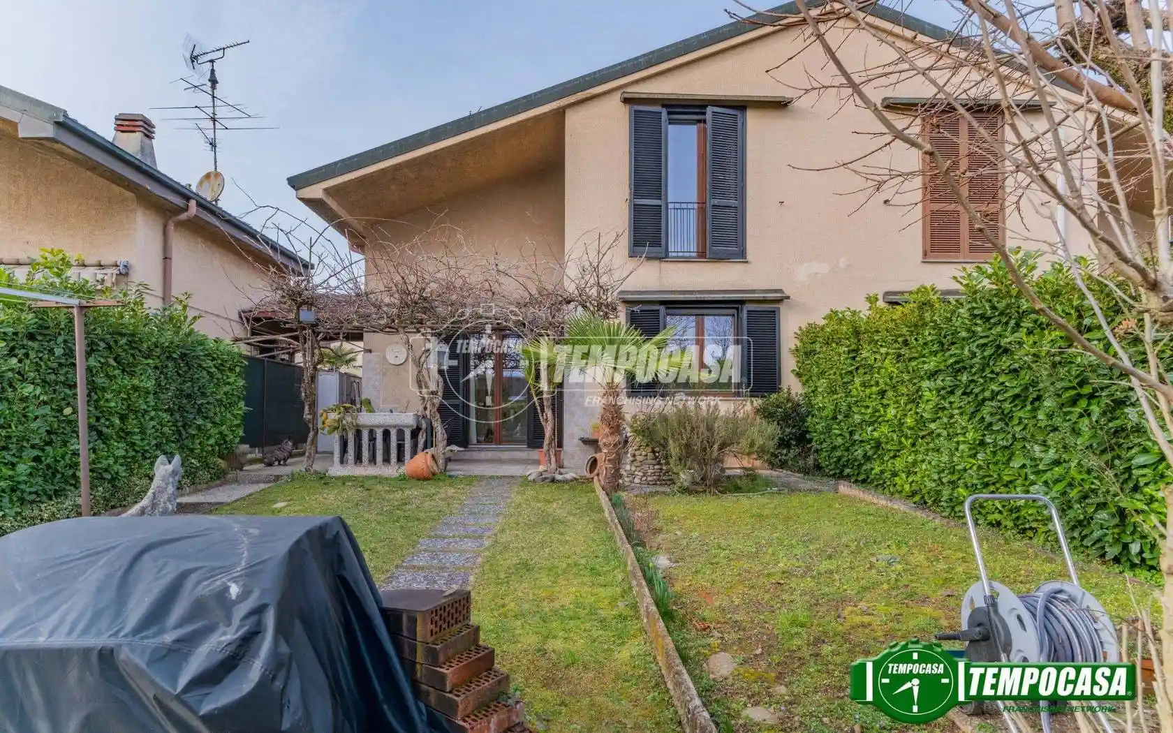 Villetta a schiera in vendita a Inveruno