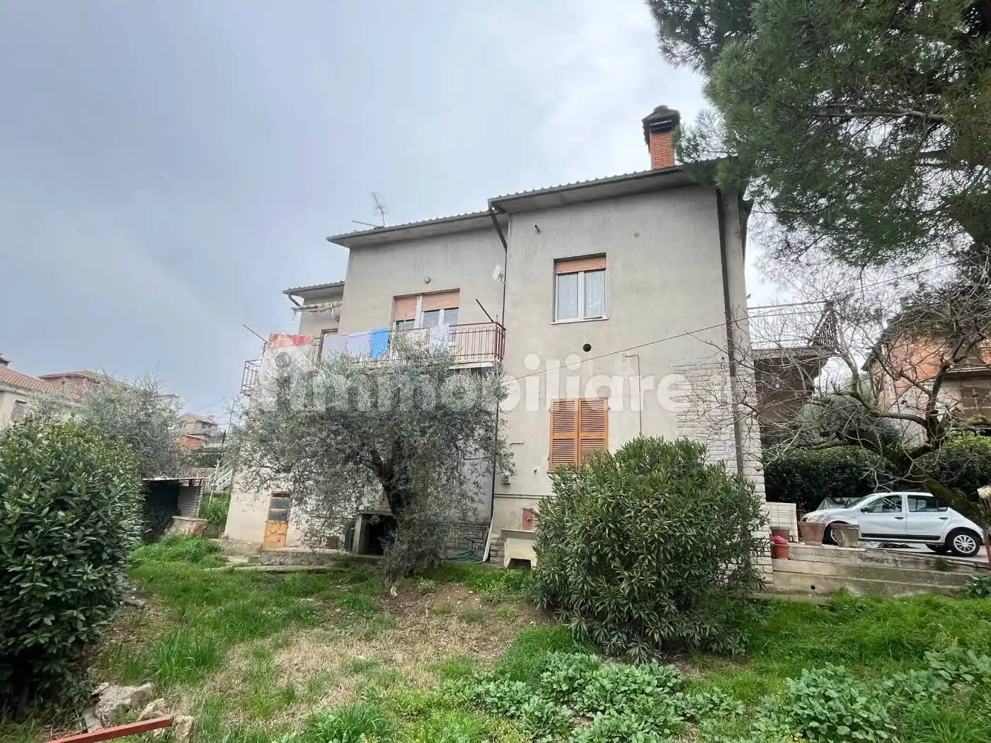 Casa indipendente in vendita a Perugia