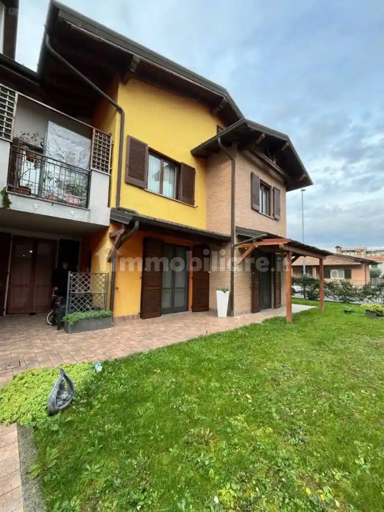 Villa in vendita a Martinengo