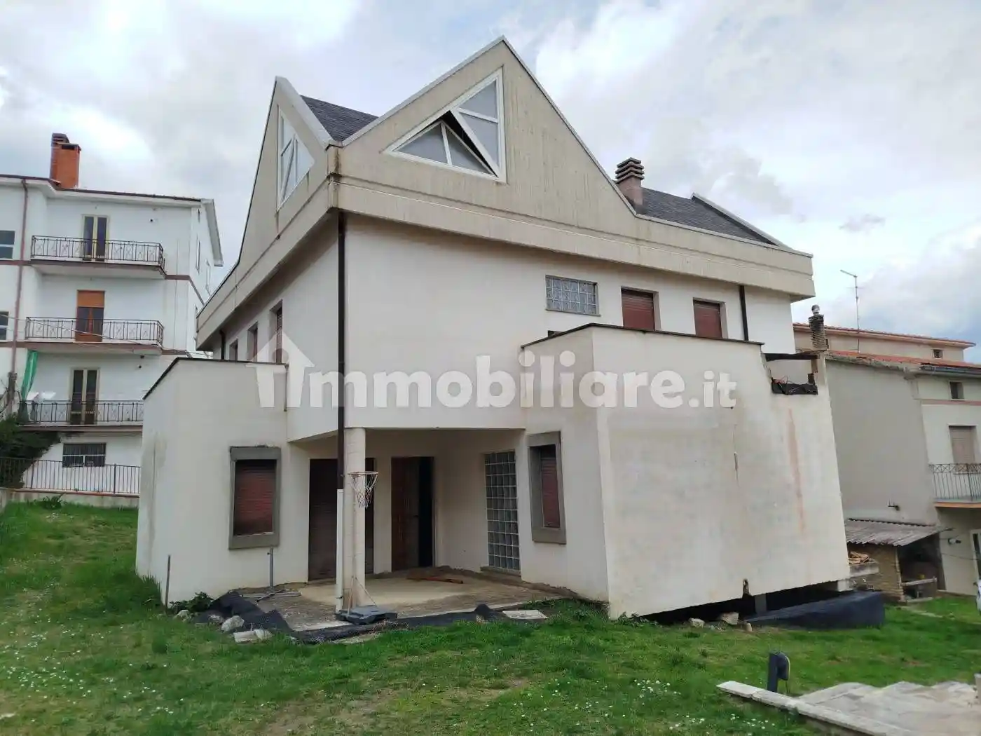 Villa in vendita a Guardiagrele