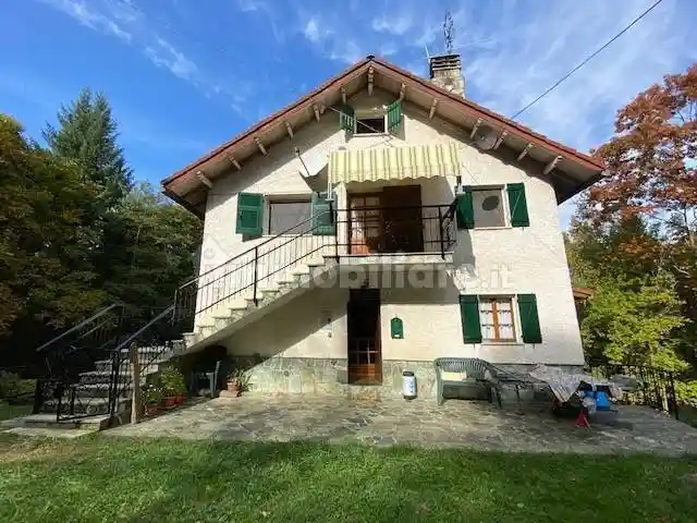 Villa in vendita a Urbe