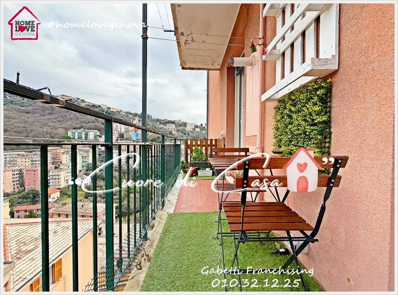 Appartamento in vendita a Genova