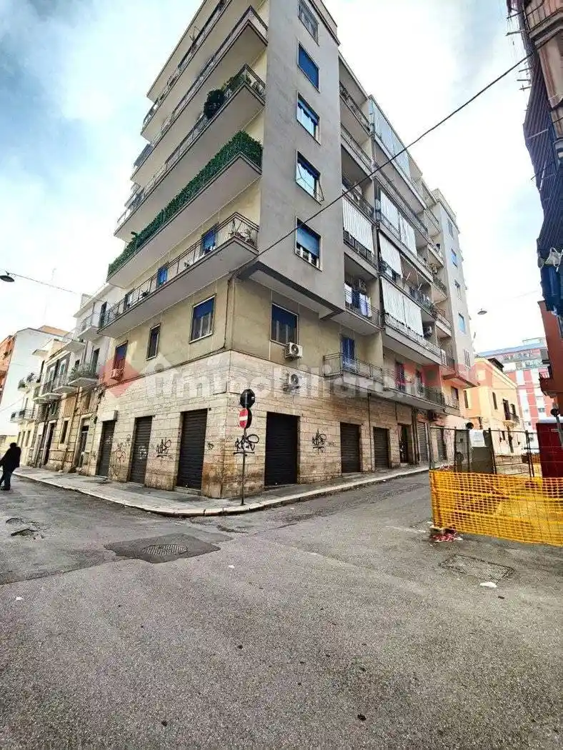 Appartamento in vendita a Bari