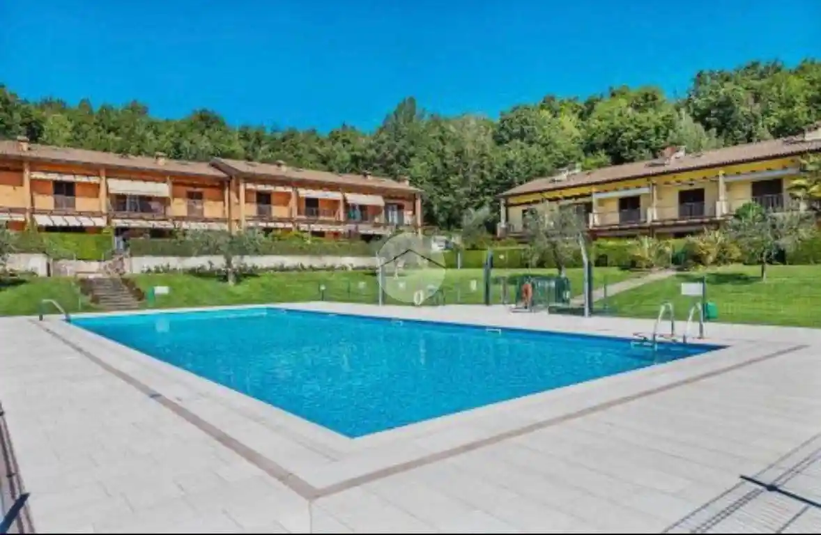 Appartamento in vendita a Puegnago sul Garda