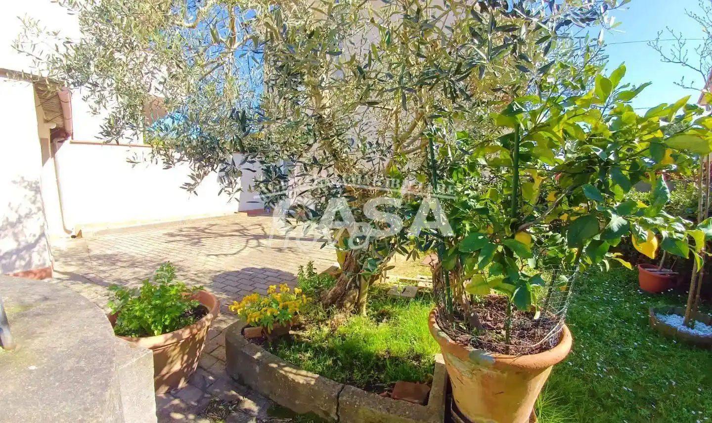 Casa indipendente in vendita a Santa Maria a Monte