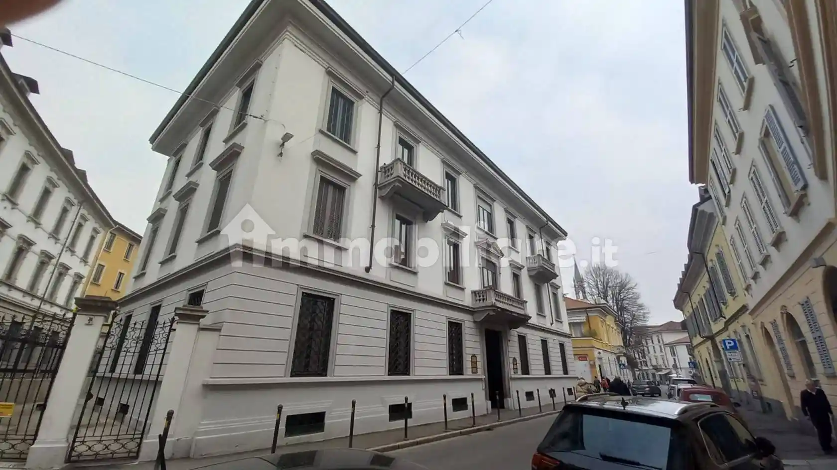 Appartamento in affitto a Monza