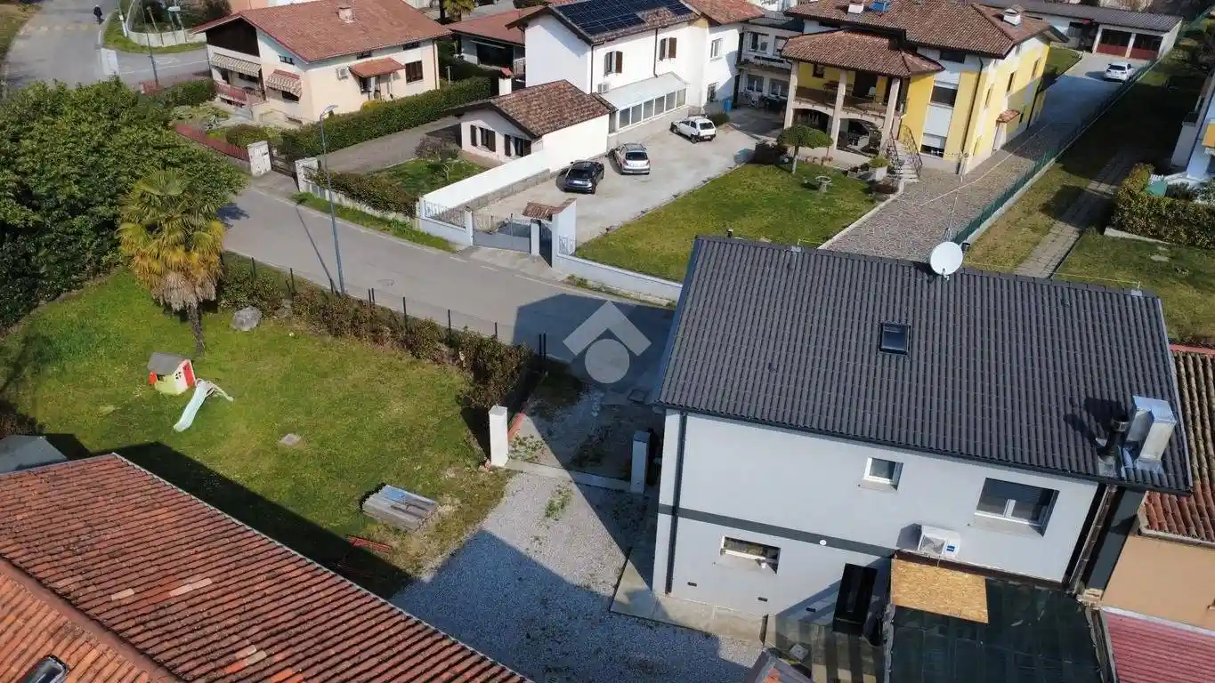 Casa indipendente in vendita a Tavagnacco