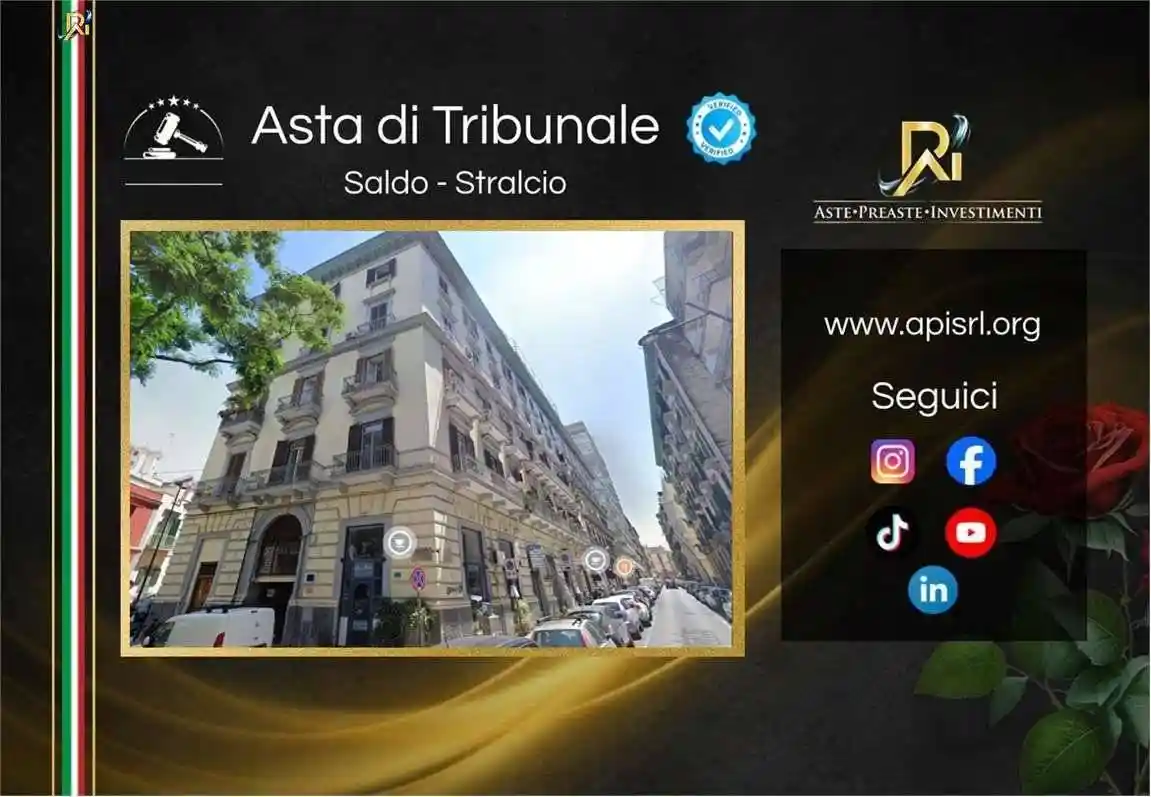 Appartamento in vendita a Napoli