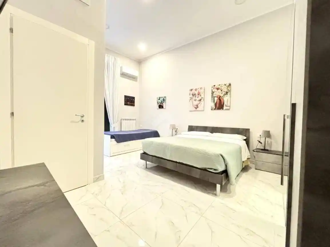 Appartamento in vendita a Napoli