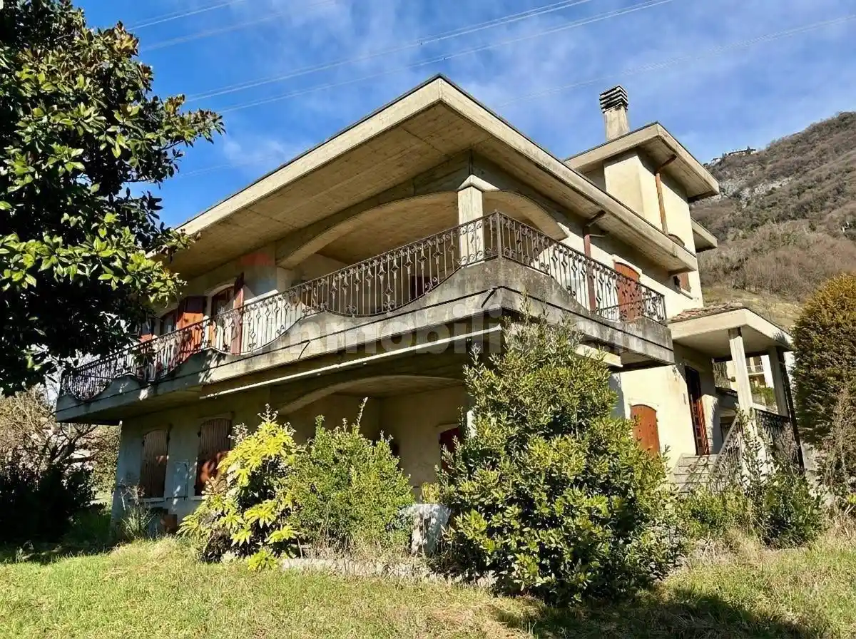 Casa indipendente in vendita a Sovere