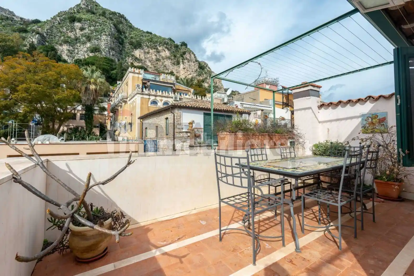 Appartamento in vendita a Taormina