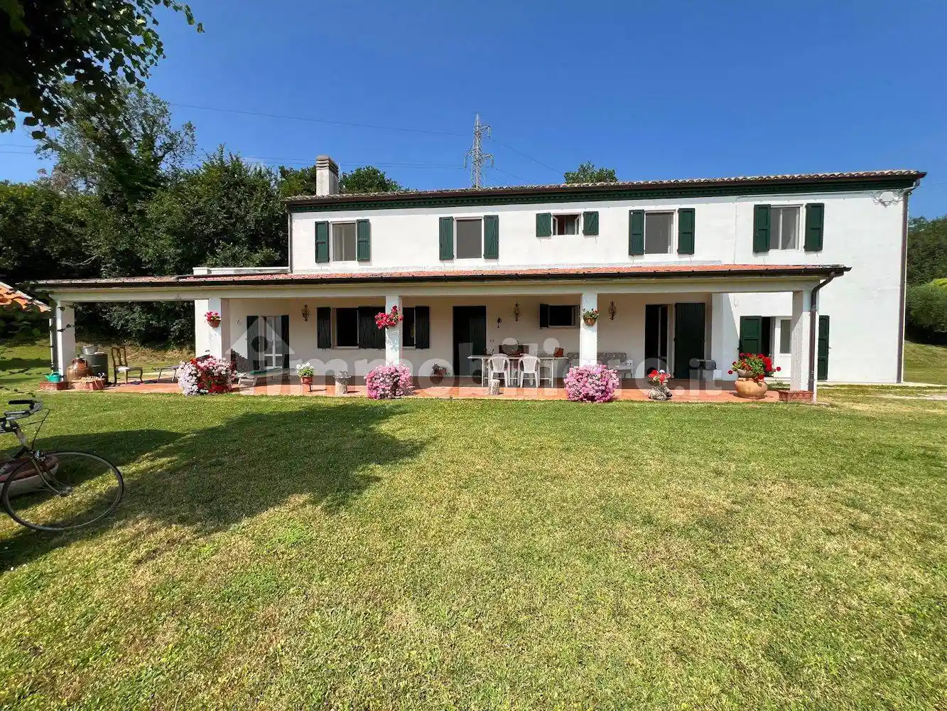 Rustico - Casale in vendita a Pesaro