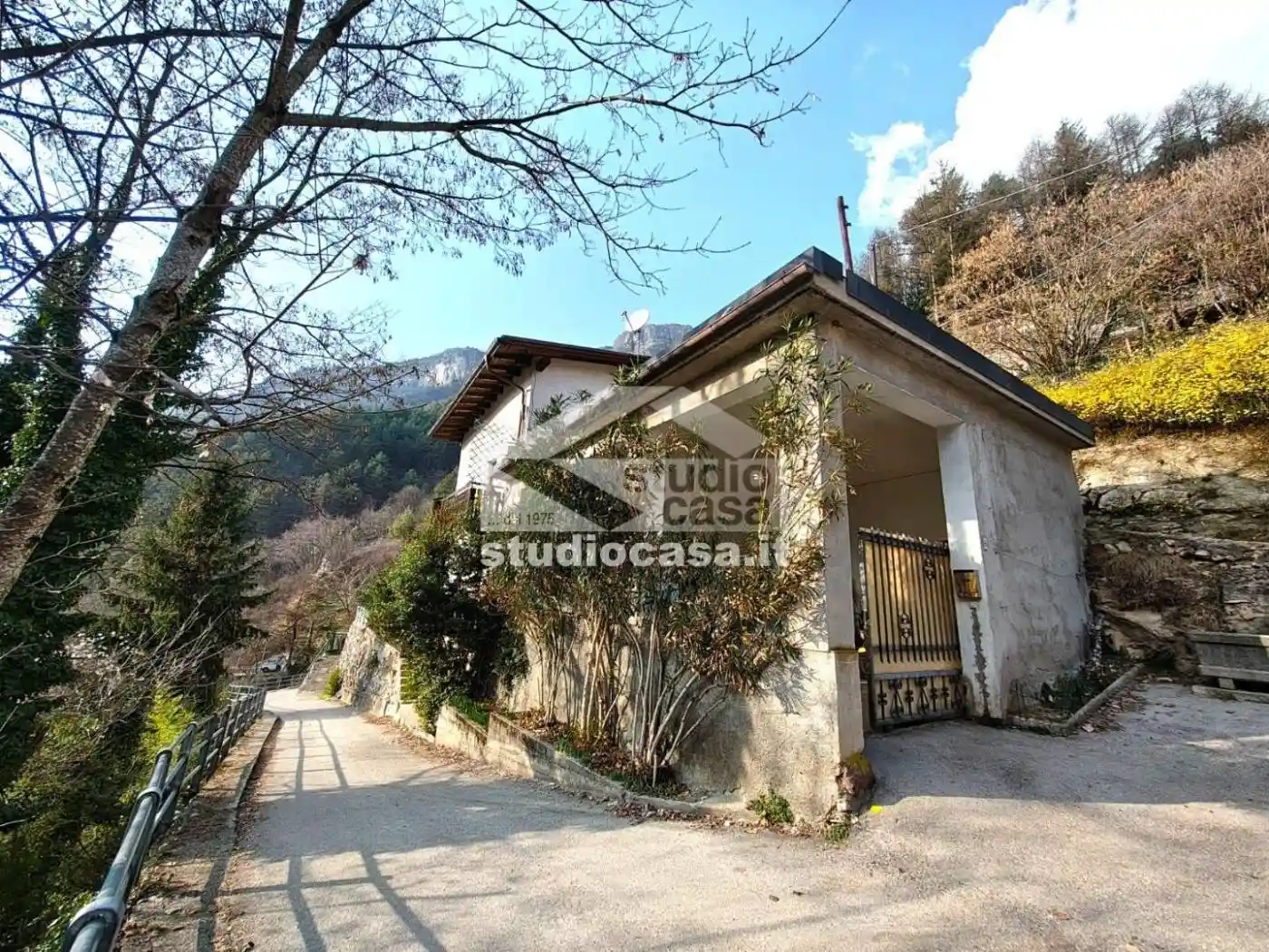 Casa indipendente in vendita a Terragnolo