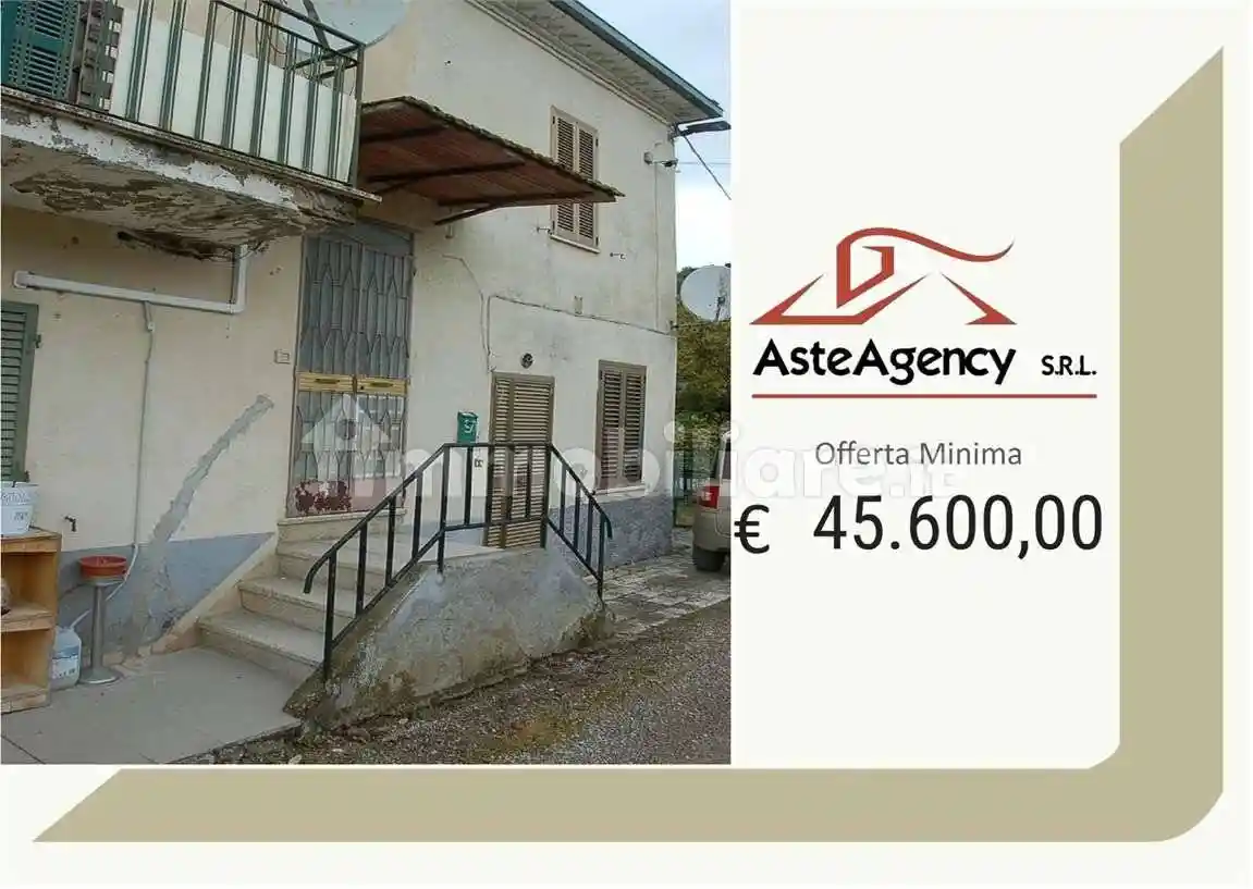 Casa indipendente in vendita a Perugia