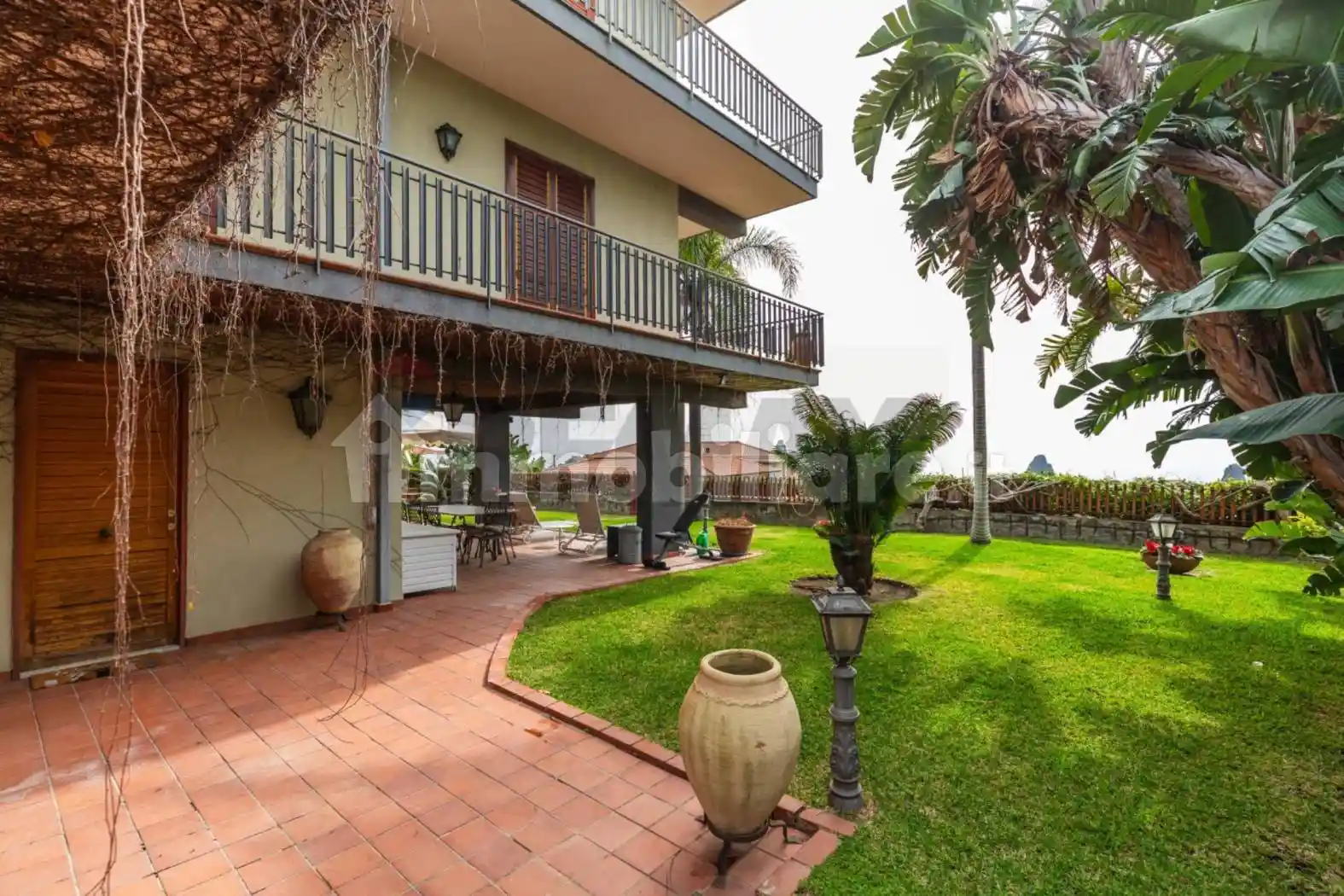 Appartamento in vendita a Aci Castello