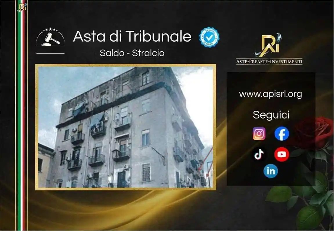 Appartamento in vendita a Napoli