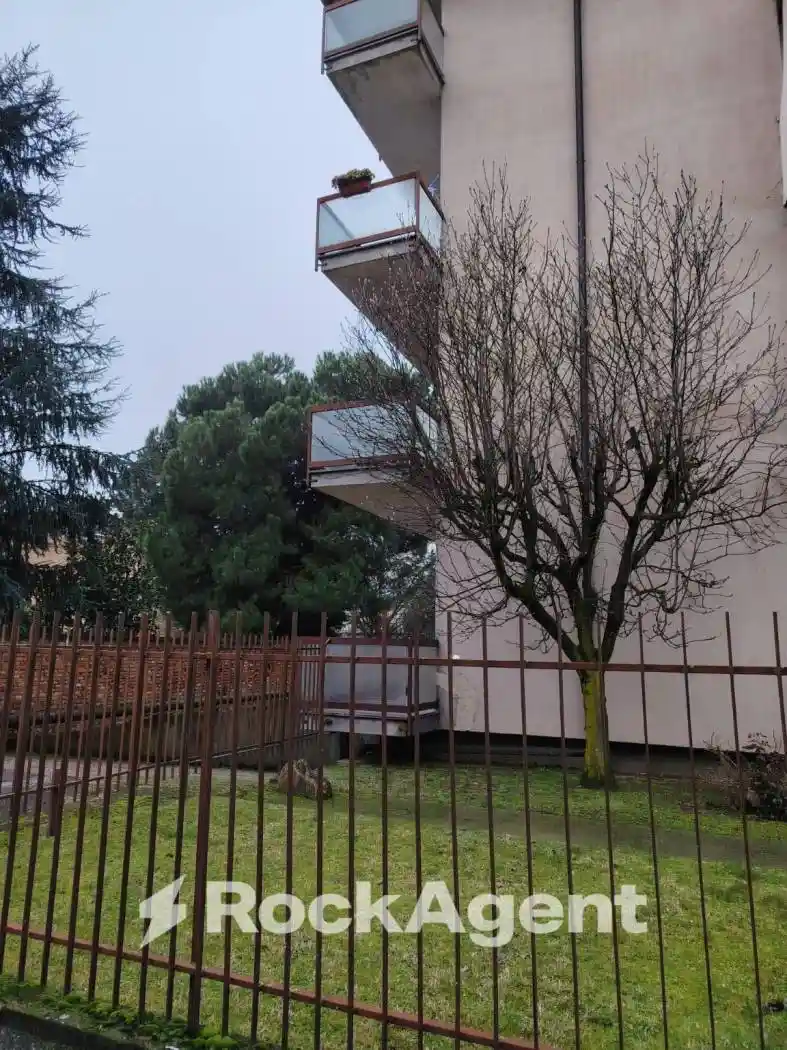Appartamento in vendita a Pavia