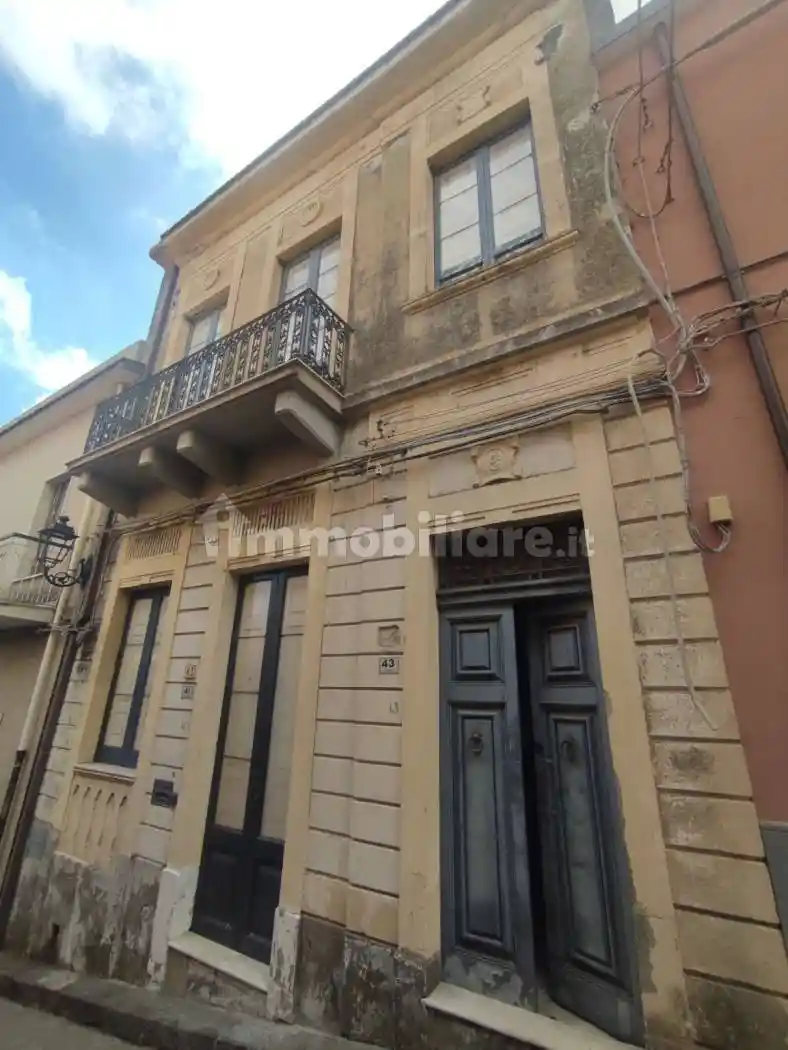 Casa indipendente in vendita a Sant'Alfio