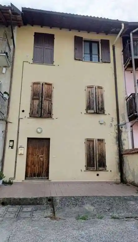 Appartamento in vendita a Almenno San Bartolomeo