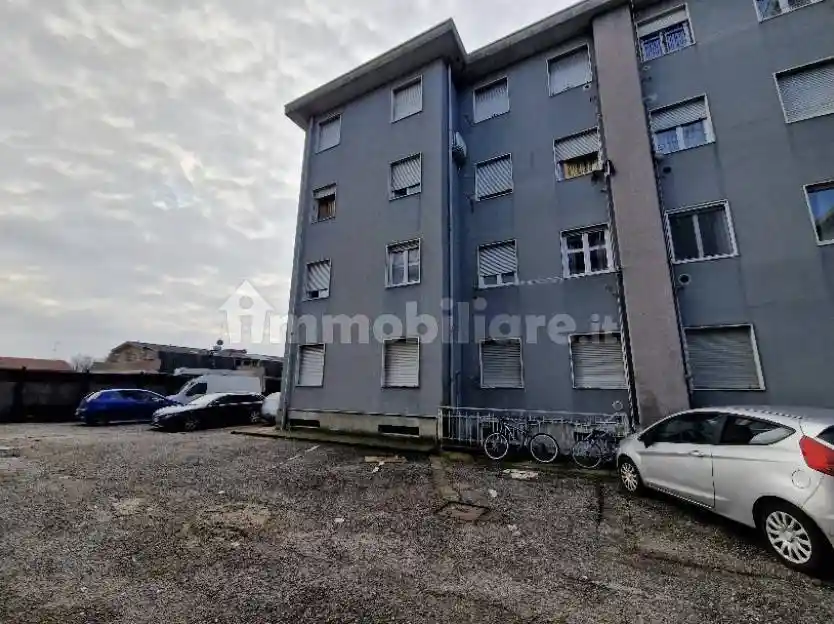 Appartamento in vendita a Turate