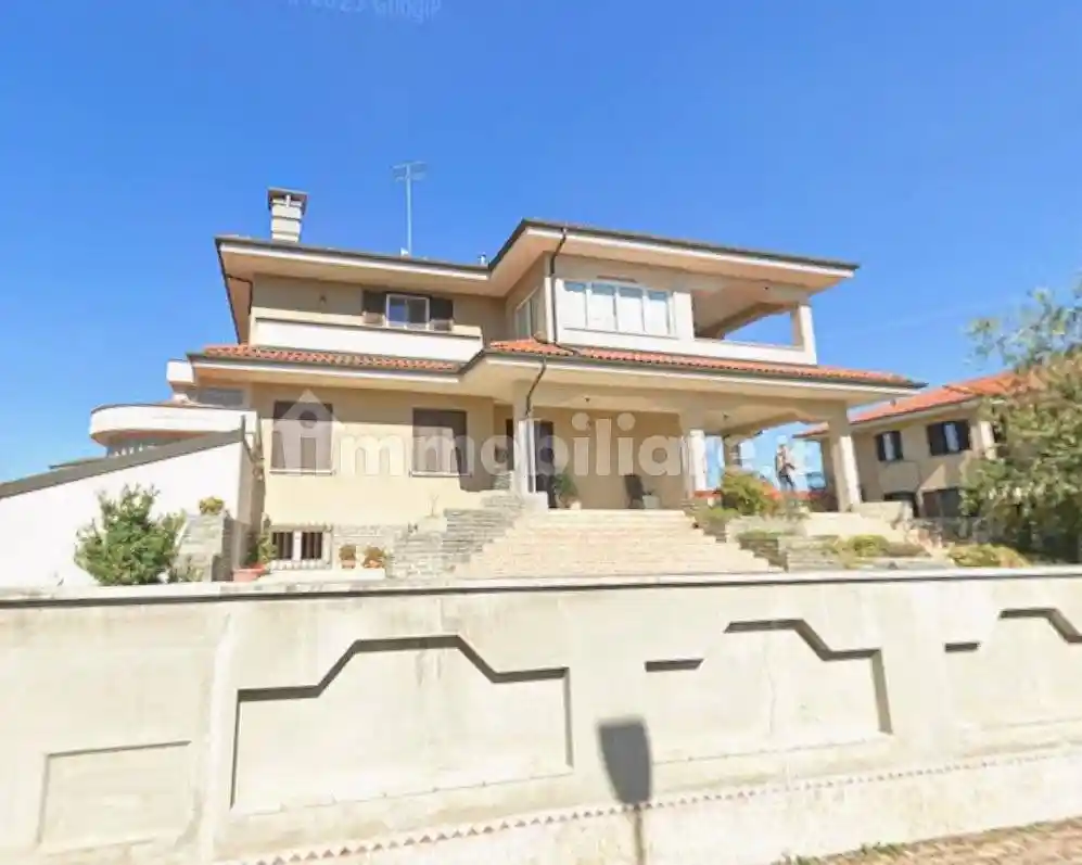 Villa in vendita a Bene Vagienna