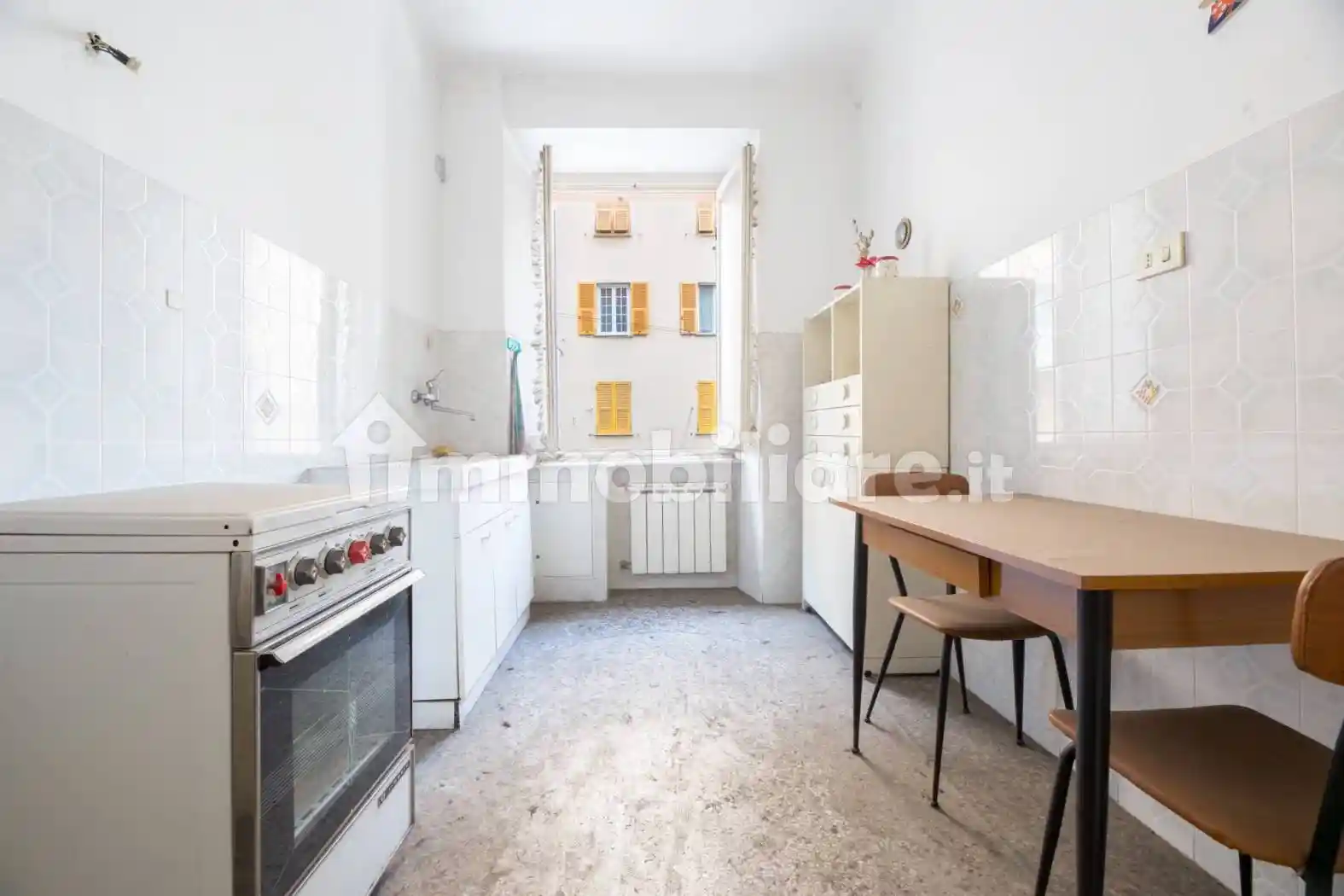 Appartamento in vendita a Genova