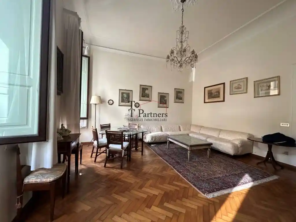 Appartamento in vendita a Firenze