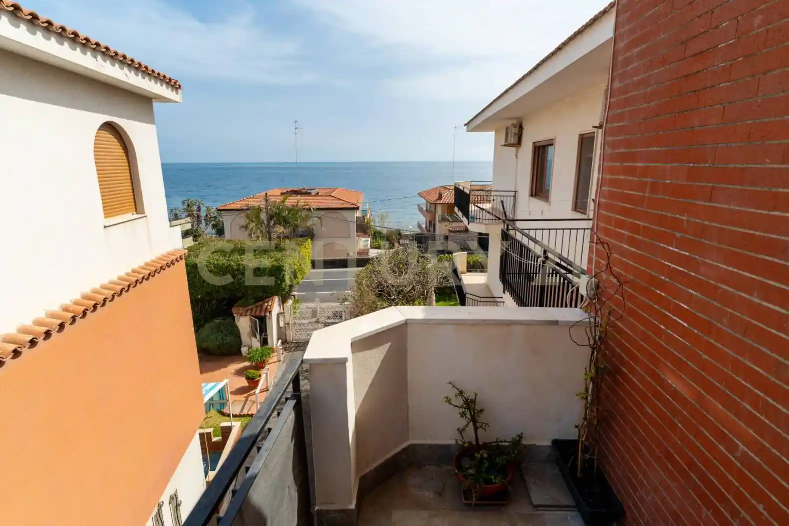 Appartamento in vendita a Aci Castello