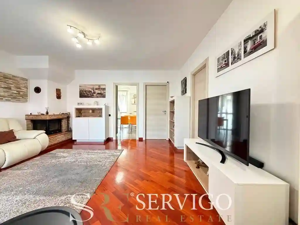 Villetta a schiera - foto 2