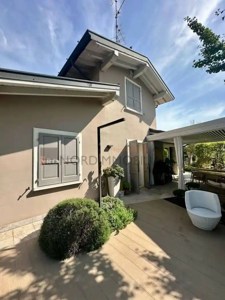 Villa in vendita a Ospitaletto