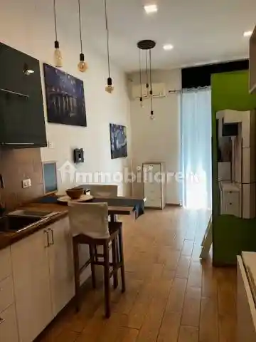 Appartamento in affitto a Napoli