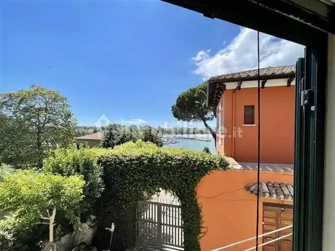 Appartamento in affitto a Capodimonte