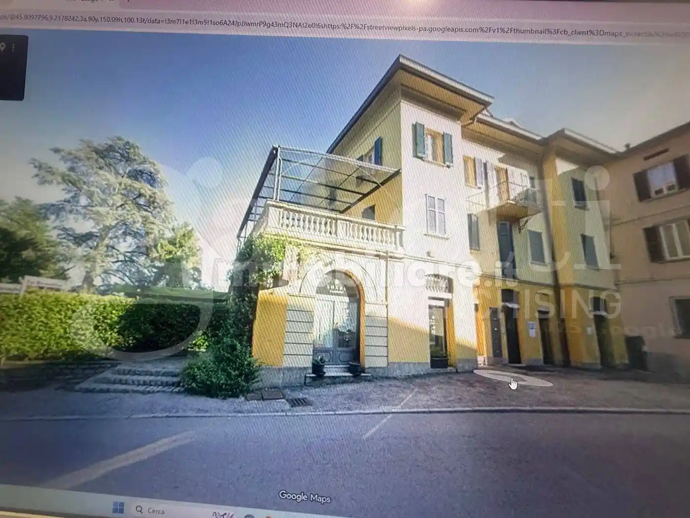 Palazzo - Edificio in vendita a Erba