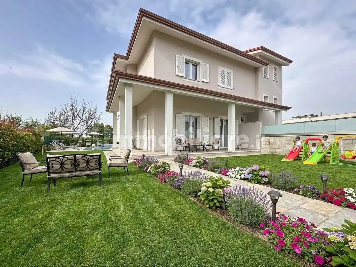 Villa in vendita a Saviano